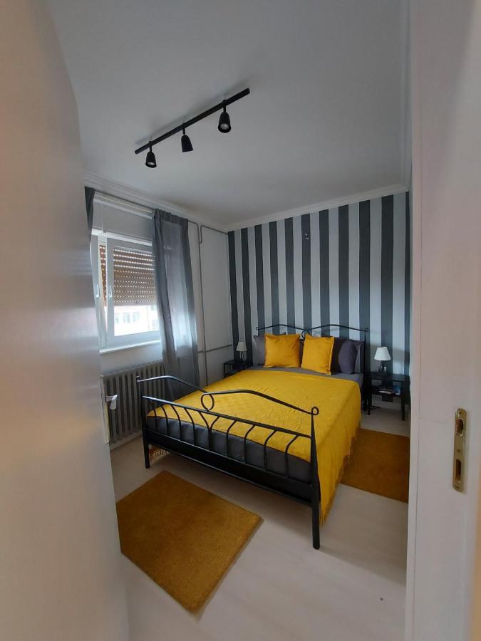 Center Firefly Danube Apartment Νόβι Σαντ Εξωτερικό φωτογραφία